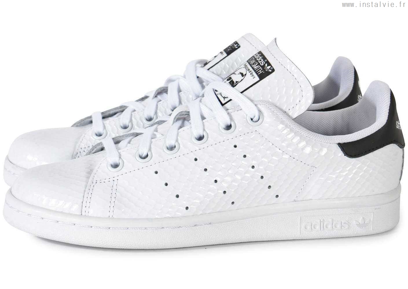 stan smith femme noir blanc